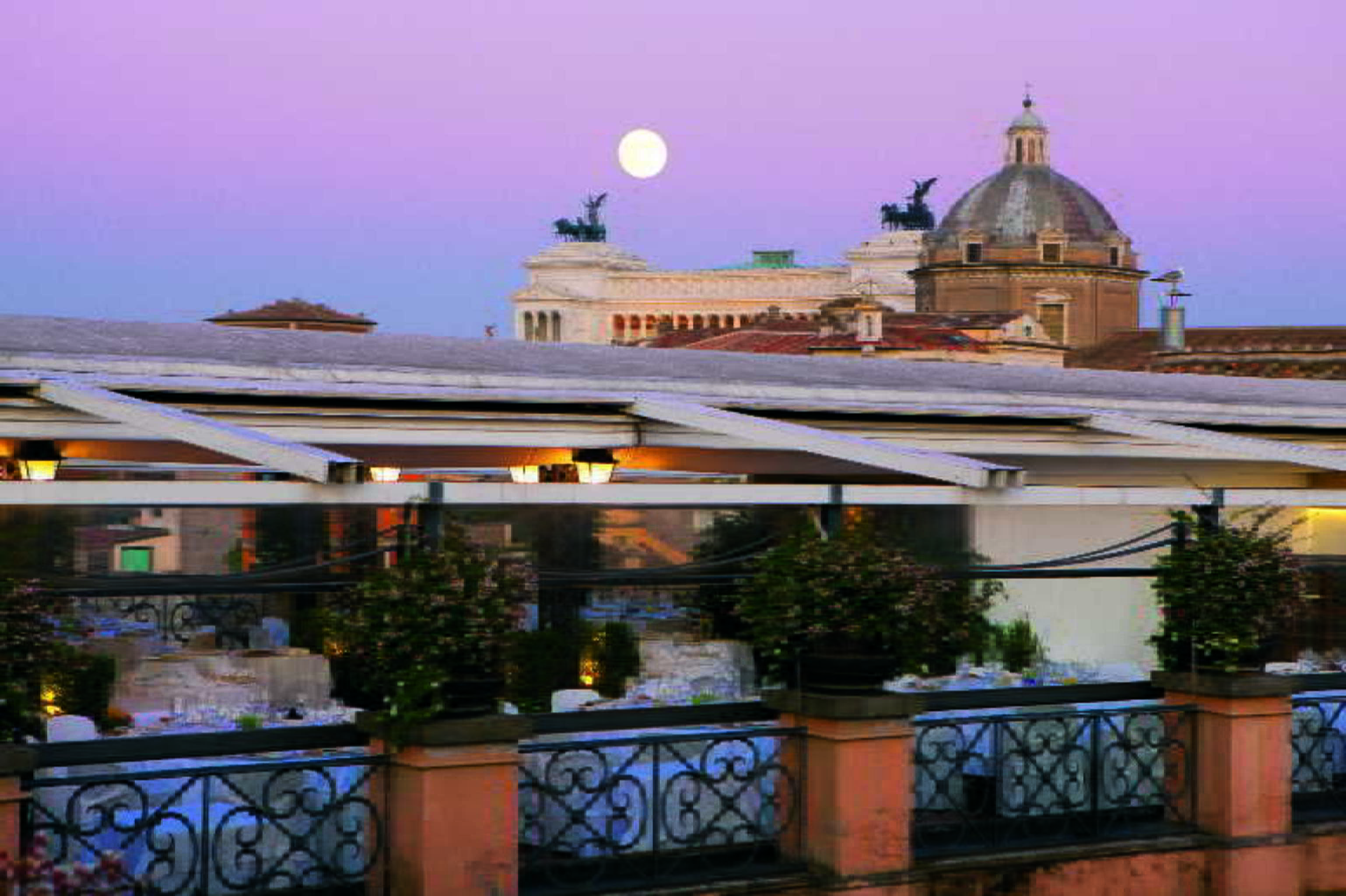 Отель Orient Express La Minerva Рим Экстерьер фото